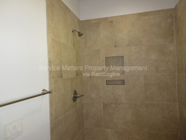 Building Photo - 716 W Intendencia St