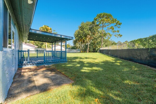 Building Photo - Beautifully upgraded two-story rental home...