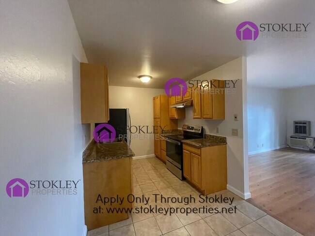 Building Photo - 1477 Marchbanks Dr