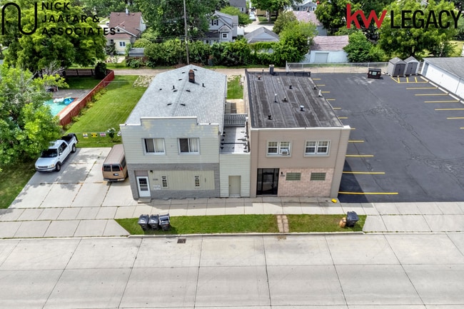 Building Photo - 17138 Quarry Rd