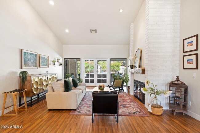 Building Photo - 12917 N 75th St