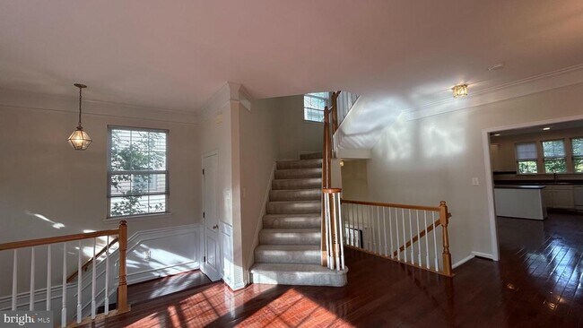 Building Photo - 13906 Gothic Dr