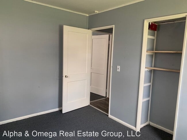 Building Photo - 3 br, 1 bath House - 409 Spayer Lane Richland