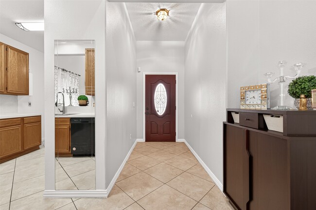 Building Photo - 20135 Golden Mesa Dr