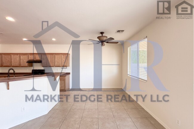 Building Photo - 4Bed/2.5Bath House at Litchfield/Greenway! Move-In Ready on 08/06/2026!