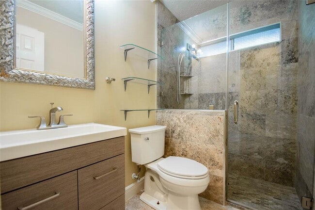 Building Photo - 7731 Las Flores Dr
