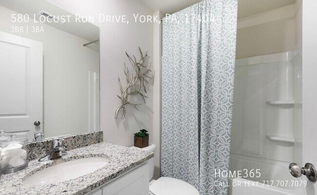 Building Photo - Brand New Townhouses on Locust Run Drive!