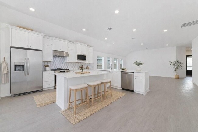 Building Photo - 6414 Green Pedal Ln