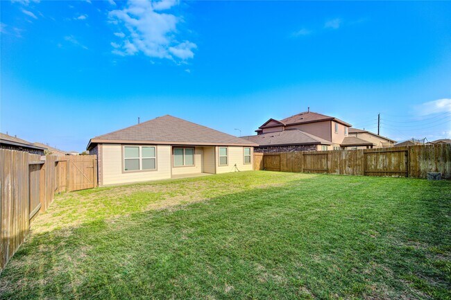 Building Photo - 3034 Darlington Ct