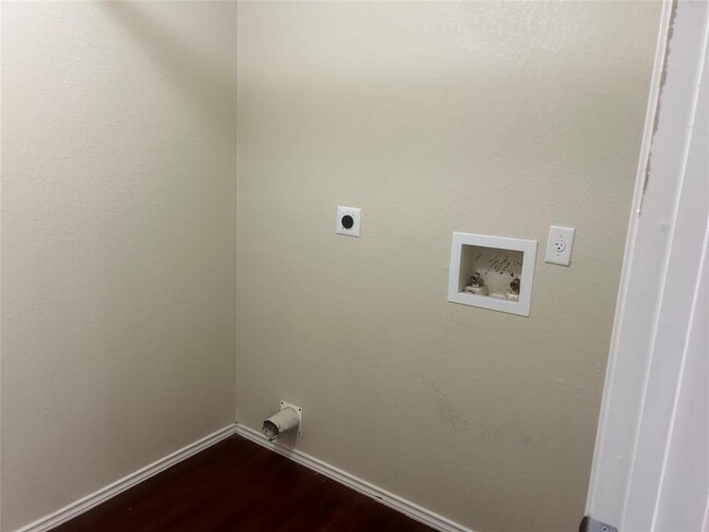 Building Photo - 140 Calcite Ln