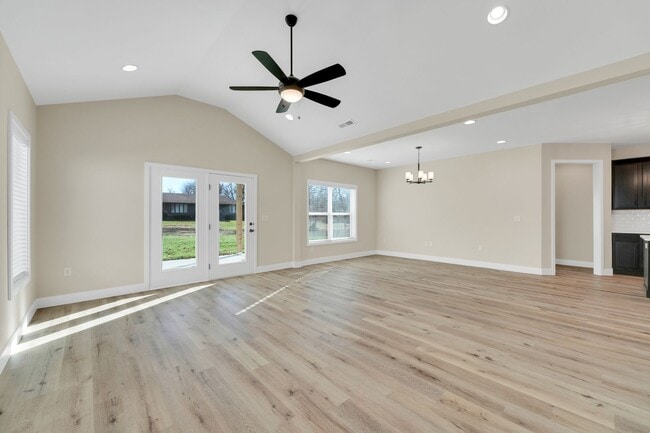 Building Photo - Hickory Village 55 Plus, LLC - 3700 E Cherry St Springfield, MO 65809