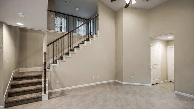 Building Photo - 1606 N City Oaks Ln
