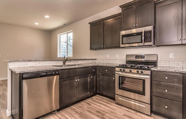 Building Photo - Like New Home Near Old Mill with A/C, Pool Access & Smart Features!