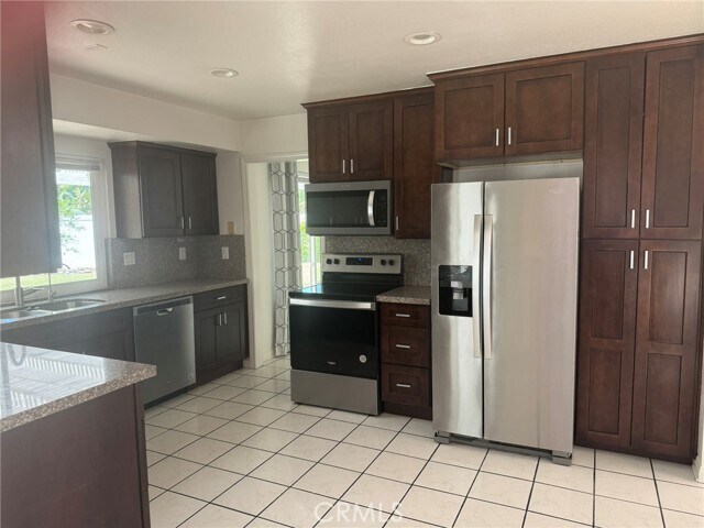 Building Photo - 24451 Quintana Dr