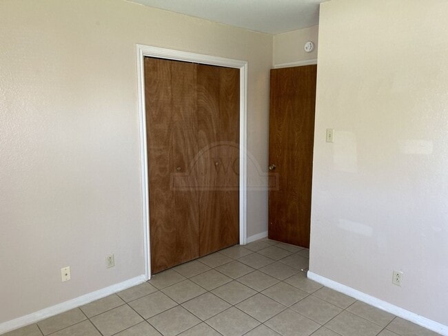 Building Photo - 101 Nancy Dr