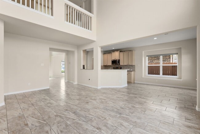 Building Photo - 2425 Village Azalea Dr