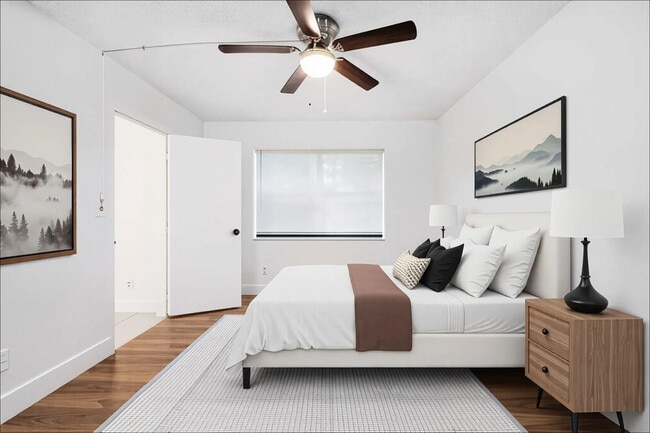 Building Photo - 15805 W Waterside Cir