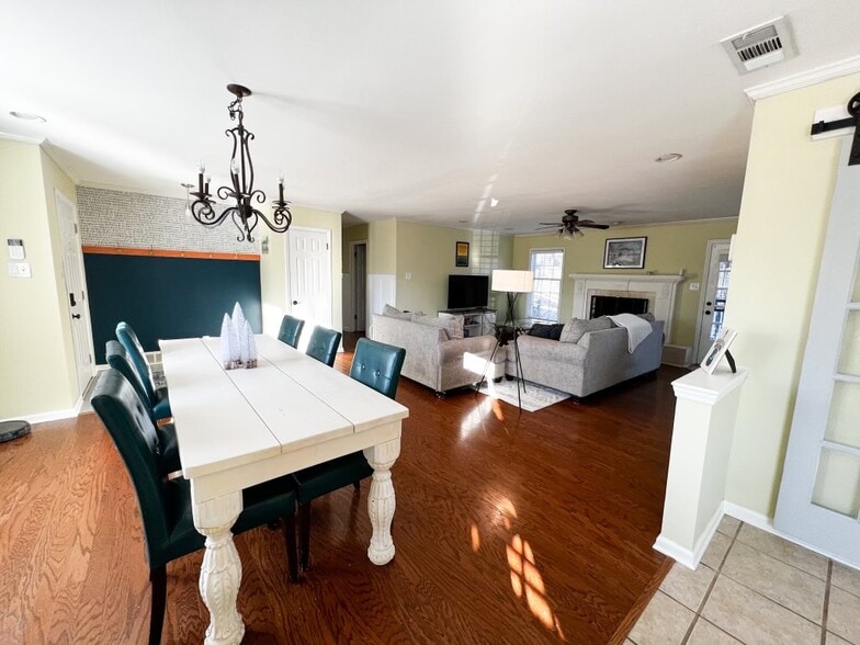 Comes Furnished! - 1488 Quince Cv