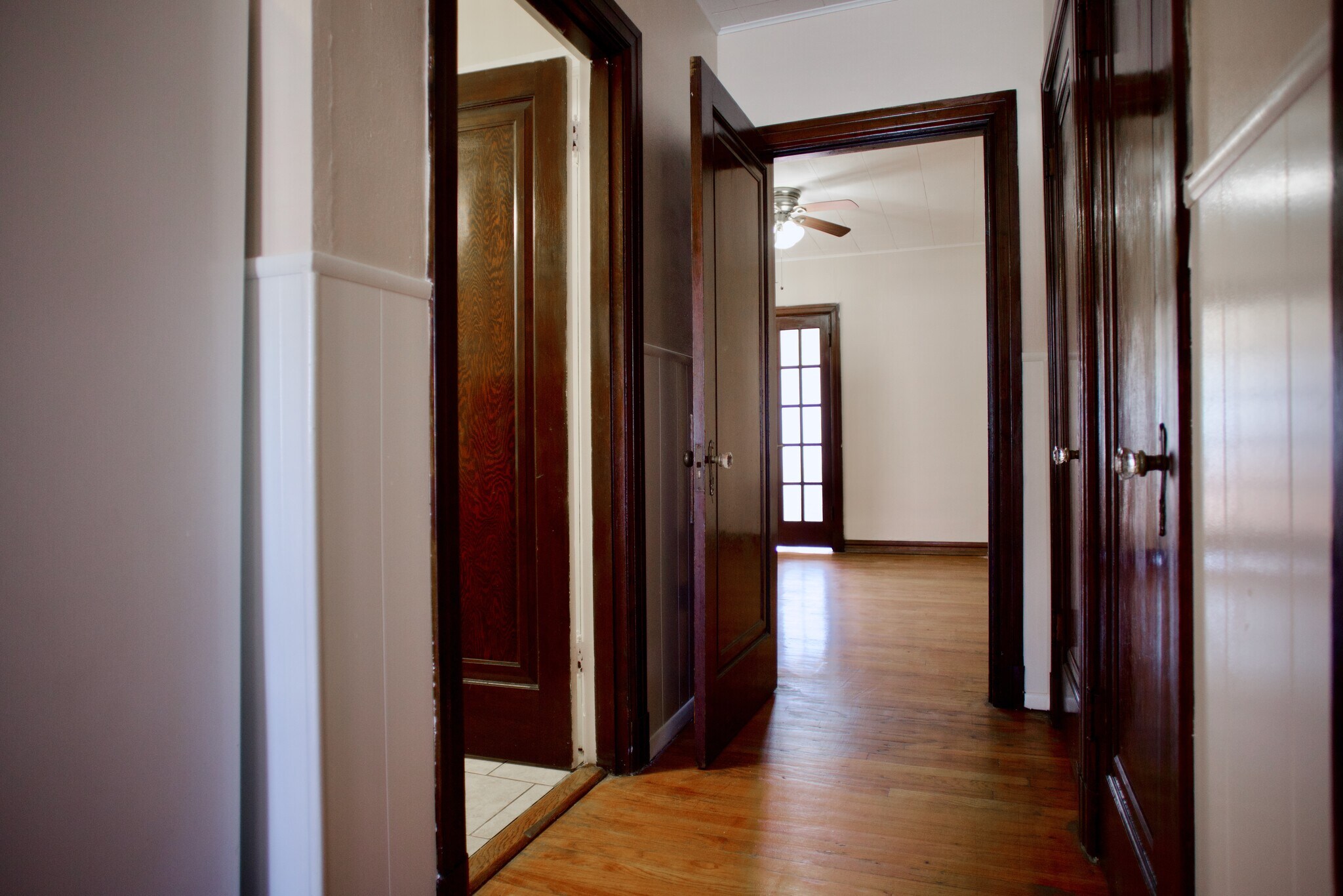 Building Photo - 3927 Dunnica Ave