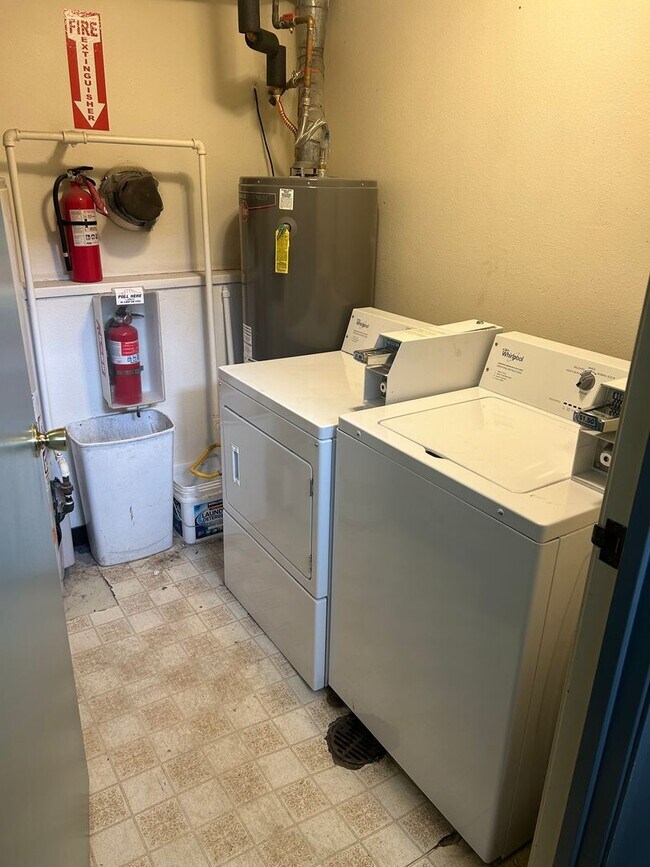 Building Photo - Somerville2912 (KP-JF-NB)