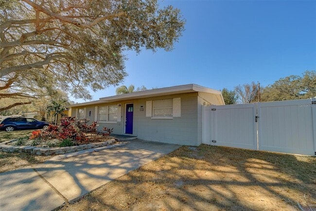 Building Photo - 11128 116th St