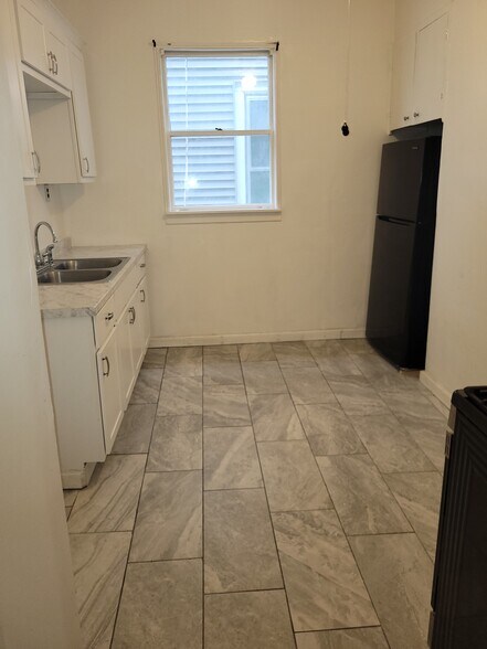 Building Photo - 376 W Delavan Ave