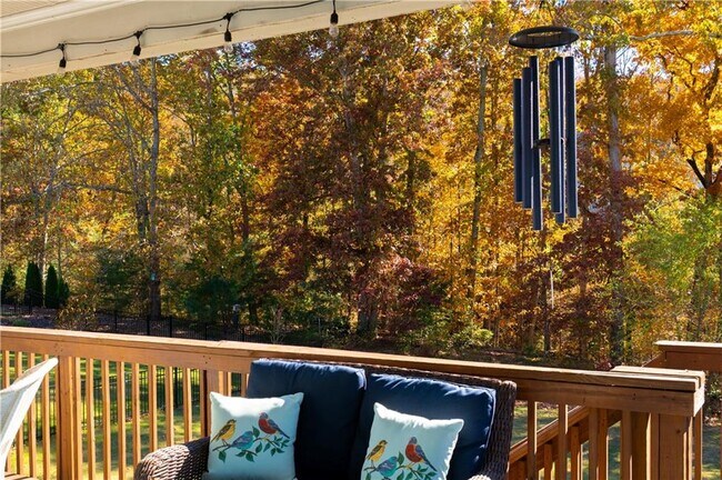 Building Photo - 2720 Canter Meadow Dr