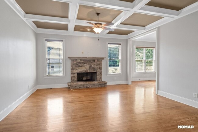 Building Photo - Stunning 4BR House in Buford