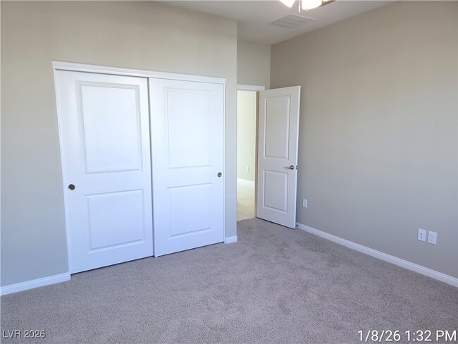 Building Photo - 299 Stradella Pl