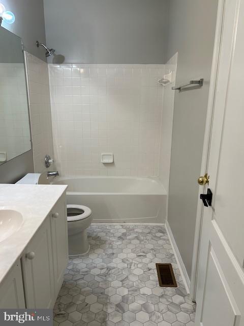 Building Photo - 2650 Mosby Ct