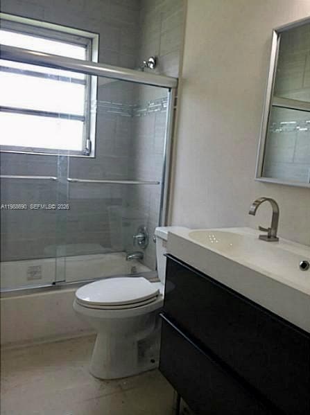 Building Photo - 740 NE 179th Terrace