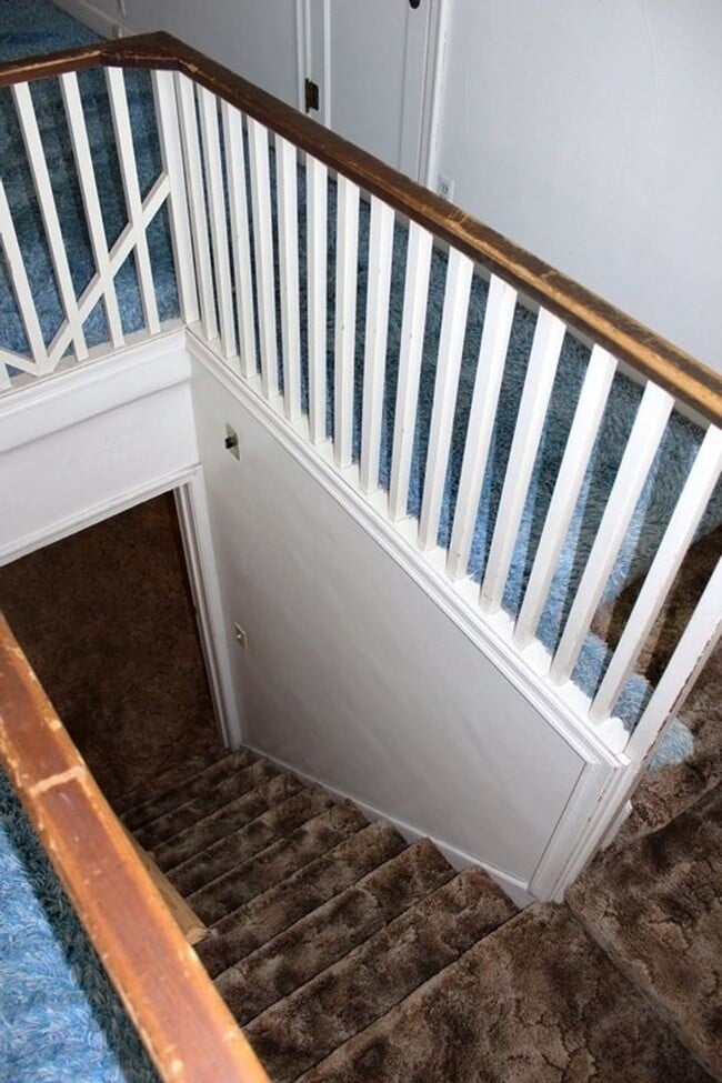 Building Photo - NEXT TO KSU!!!