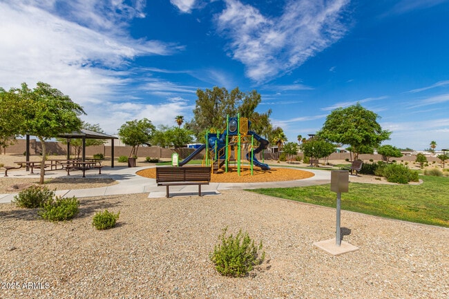 Building Photo - 12751 W Ocotillo Rd