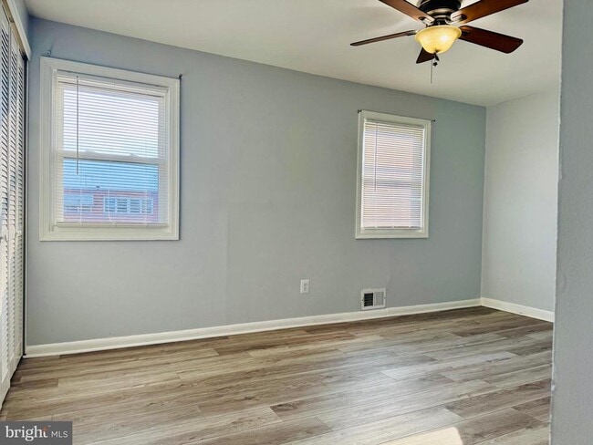 Building Photo - 8134 Mid Haven Rd