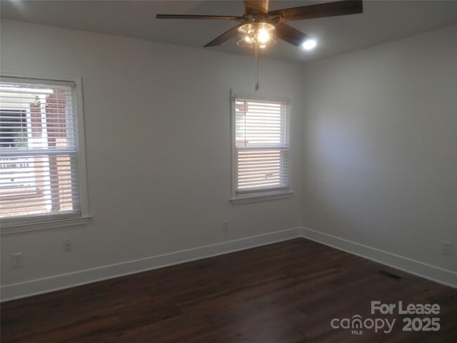 Building Photo - 1712 Washington Ave