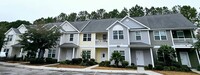 Building Photo - Stunning 3-Bedroom, 2.5-Bathroom Townhome ...