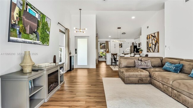 Building Photo - 651 Shiloh Terrace