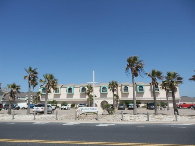 Building Photo - 14825 Windward Dr