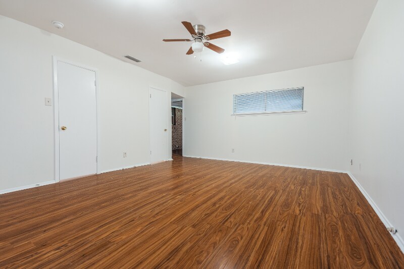 Building Photo - 13809 Janwood Ln
