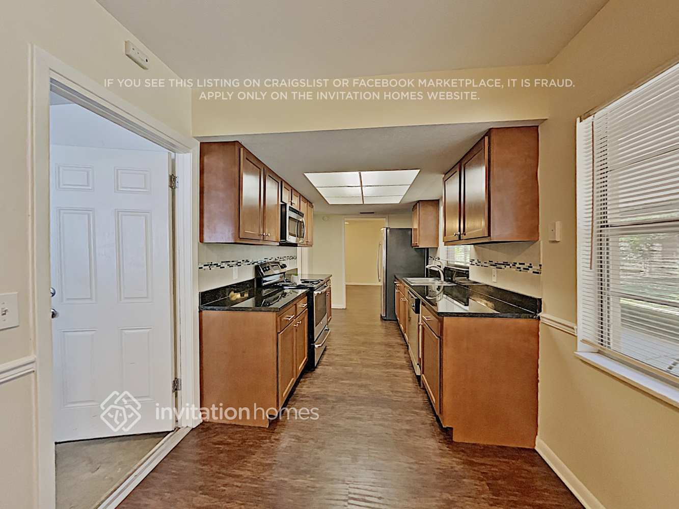 Building Photo - 510 Julie Ln