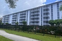 Building Photo - 16950 W Dixie Hwy