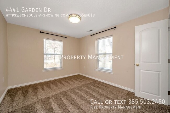 Building Photo - 4441 Garden Dr