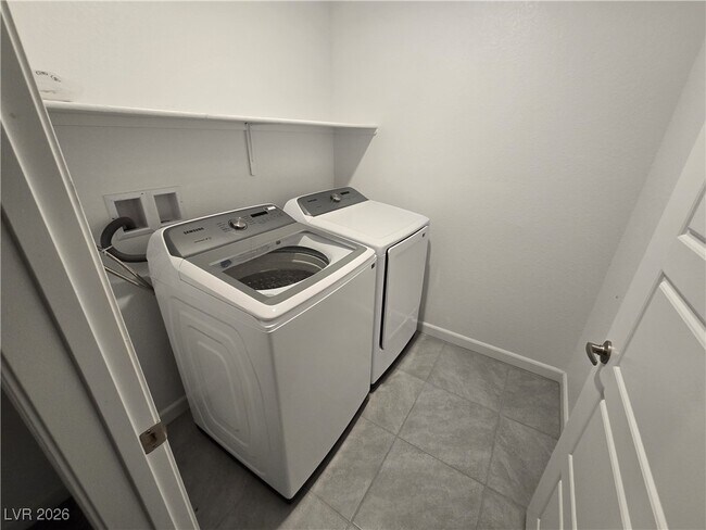 Building Photo - 3518 Herodain Ave