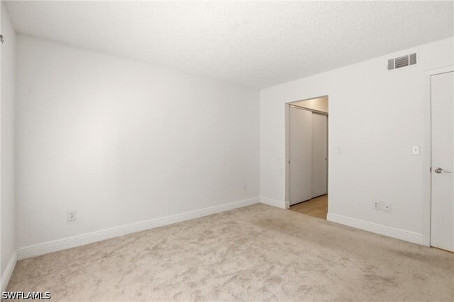 Building Photo - 9570 Green Cypress Ln