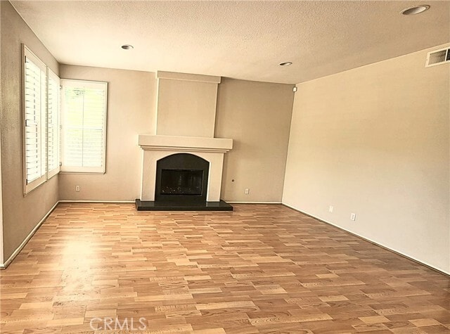 Building Photo - 17 Northwinds
