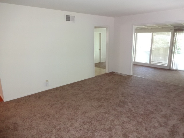 Building Photo - SINGLE STORY, 4 BED, 2 BA, LARGE LOT, ARDEN ARCADE AREA