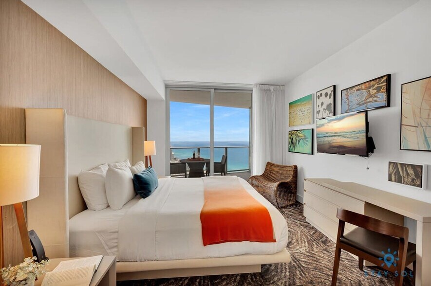 Building Photo - 4111 S Ocean Dr