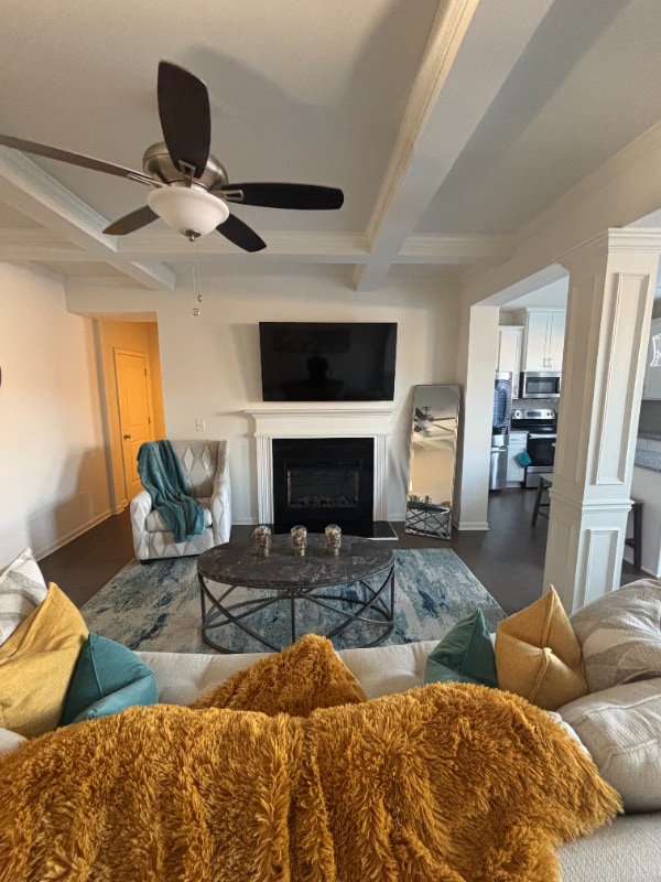 Building Photo - 2402 Fitts Dr