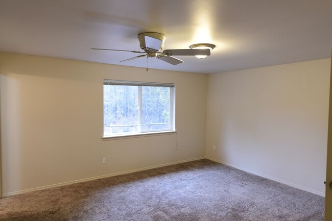 Building Photo - 51325 Mitts Way