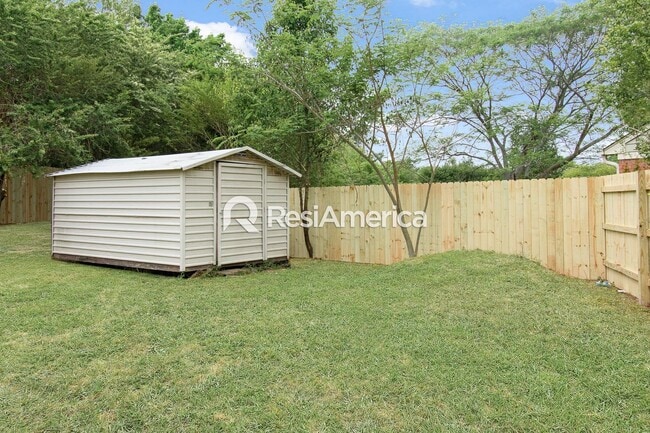 Building Photo - Fully Renovated 3BR/2B home in Olive Branch